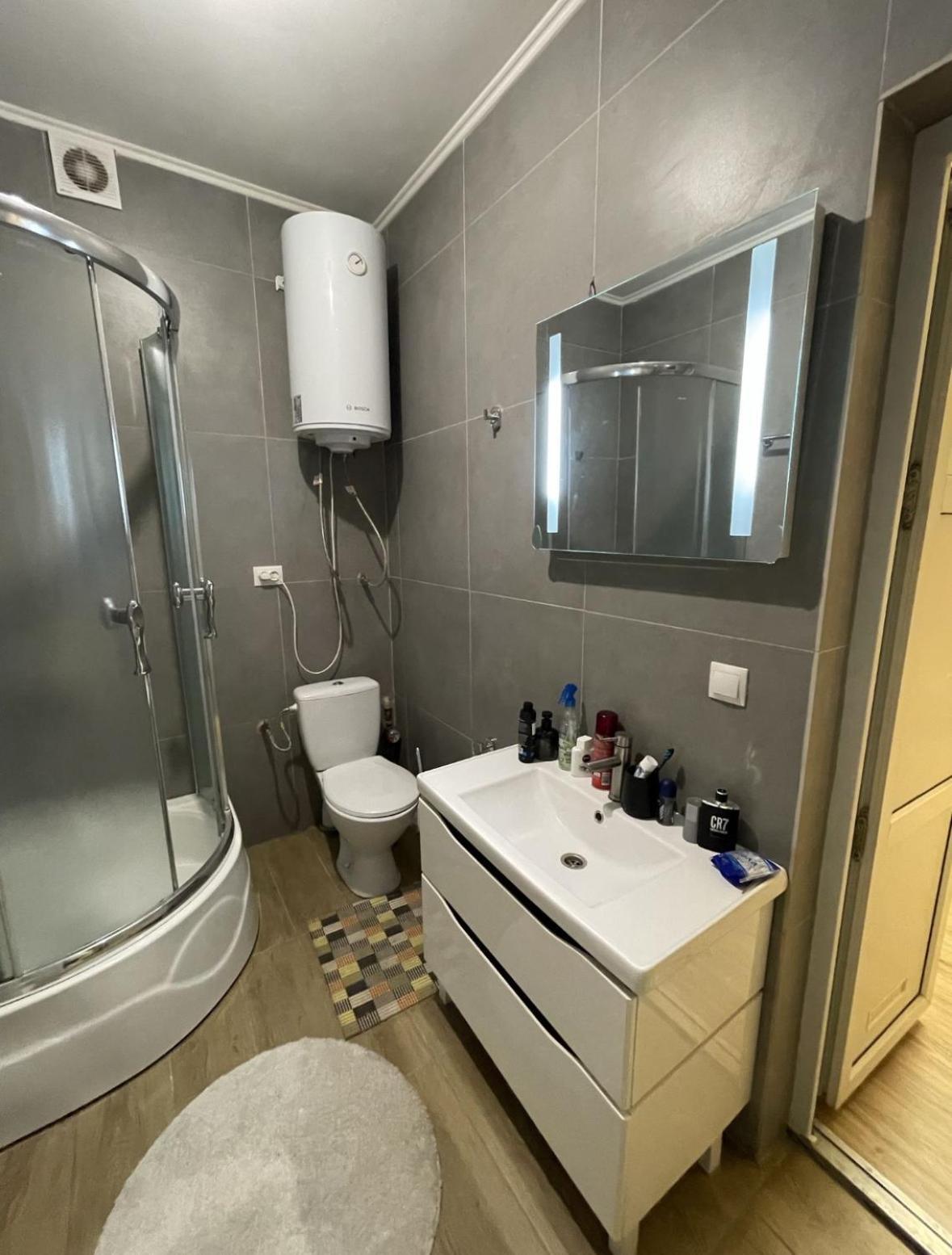 Смарт-Квартира 5Хв До Центрального Вокзалу Lviv Exteriör bild