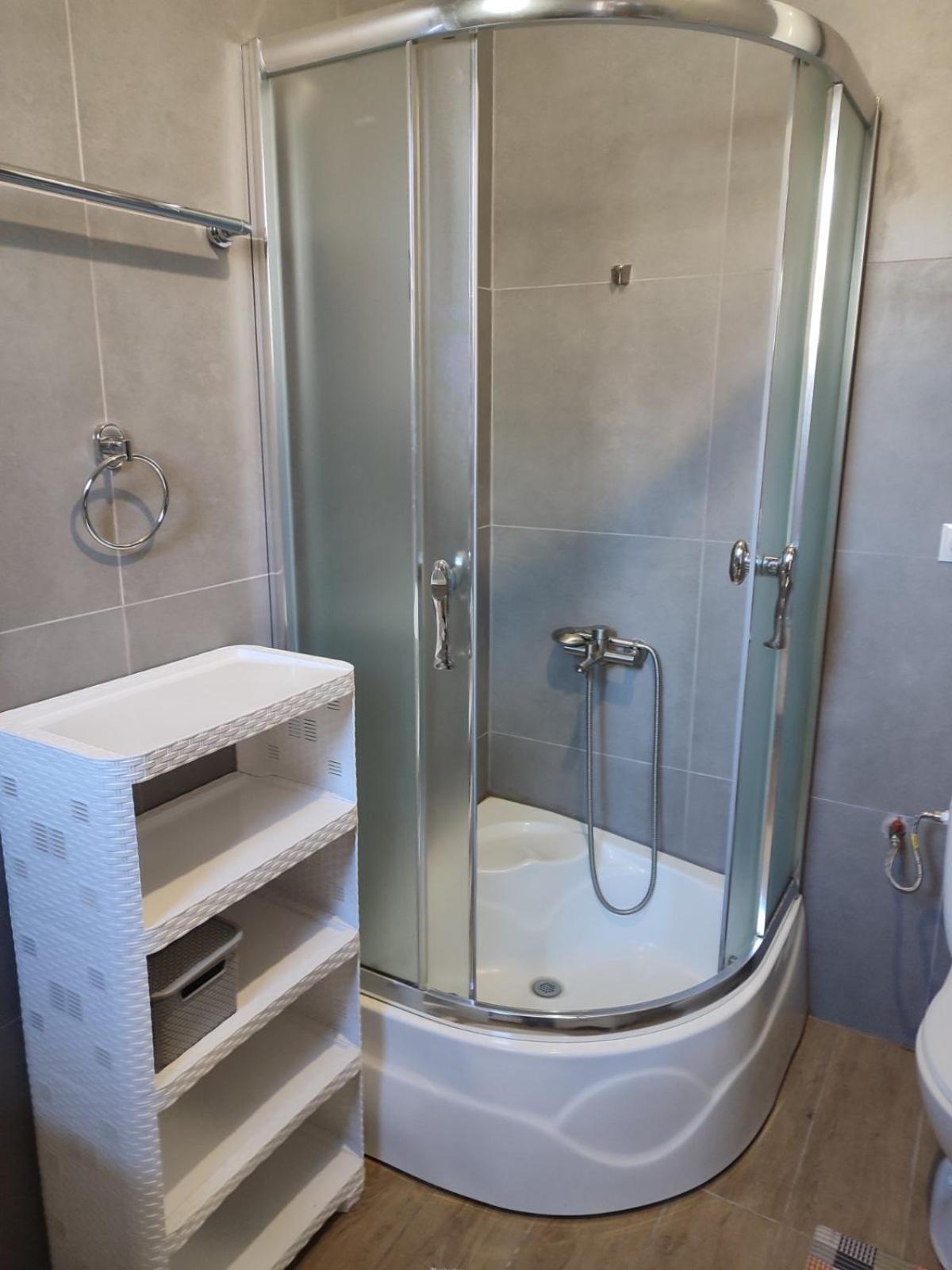 Смарт-Квартира 5Хв До Центрального Вокзалу Lviv Exteriör bild